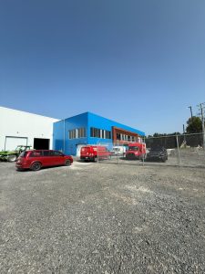 Éclairage extérieur entrepot - Service installation éclairage intérieur et extérieur en Montérégie - Les Entreprise Électricité R.B.M