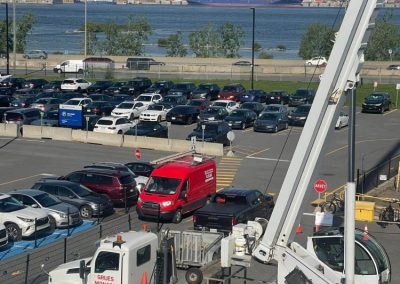 Grue qui mène au toit - Service installation éclairage intérieur et extérieur en Montérégie - Les Entreprise Électricité R.B.M